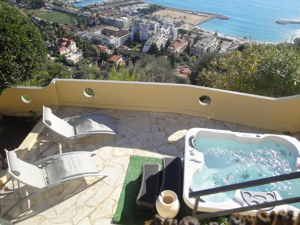 Les Citronniers D'Azur Villa Menton Rum bild