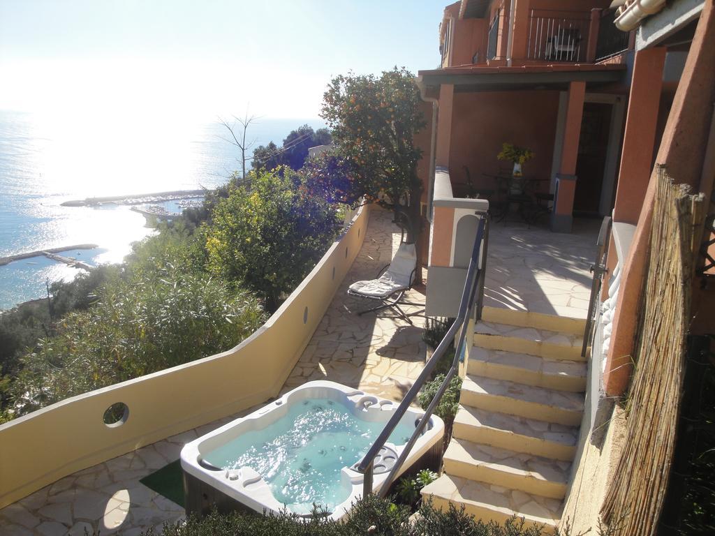 Les Citronniers D'Azur Villa Menton Rum bild